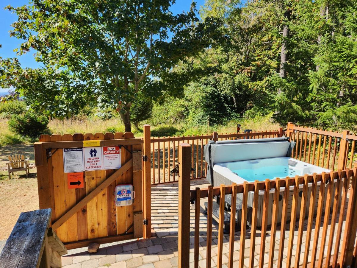 West Beach Resort Eastsound Kültér fotó
